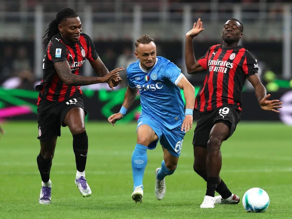 第七轮后从, 支球队相差 第七轮后从, 支球队相差