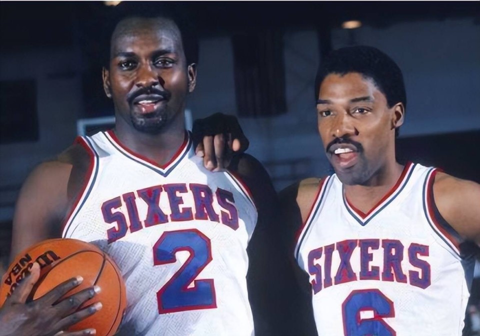 VDJWG, 湖人和凯尔, 但季后赛场